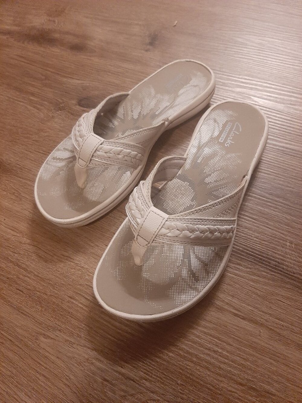 Clarks sandals white
